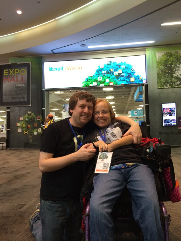 Mario and Jenny at Macworld/iWorld 2014